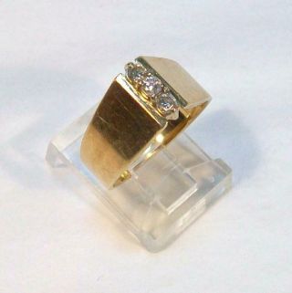 Estate Fine 14k Yellow Gold And Diamond Modernist Band Ring - Size 6.  5