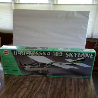 Vtg Cox 049 Cessna 182 Skylane 1:12 Scale Radio Airplane 1985