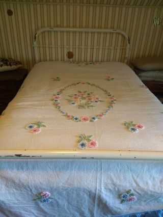 Midcentury Vintage Cabin Crafts Needle Tuft Cotton Floral Bedspread -