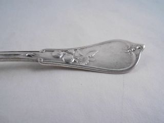 KNOWLES & LADD COIN SILVER QUEENS PATTERN MASTER BUTTER KNIFE STRAWBERRIES BRITE 2