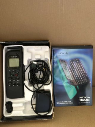 Vintage Nokia 9000 9000i Communicator Cell Phone w/charger 5