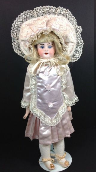 Antique German Bisque Shoulder Head Doll Am 1894