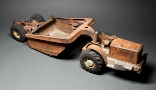 1950’s Doepke Model Toy Heiliner Earth Scraper Vintage Pressed Steel