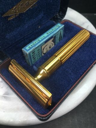 Gillette Gold Tech Safety Razor W/Case USA VTG NOS 4 8