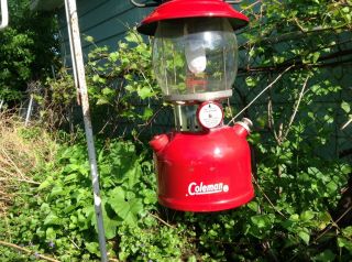 Vintage Coleman 200a Lantern Red Single Mantle 1964 Bubble Glass Camp Fish Hunt 2