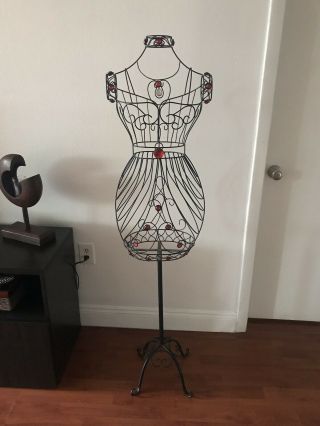 Woman 60” Blk Metal Wire Mannequin Stand Clothes / Jewelry Vintage Decor Display