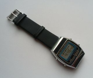 Stempo Chronograph Watch 7 Melodies Vintage Digital Watch 1980s 4