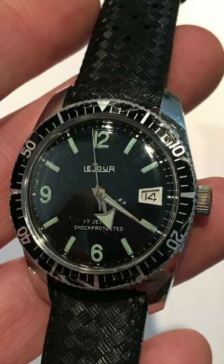 LeJour Vintage Wind up Dive Watch in keeping time 35.  5mm 2
