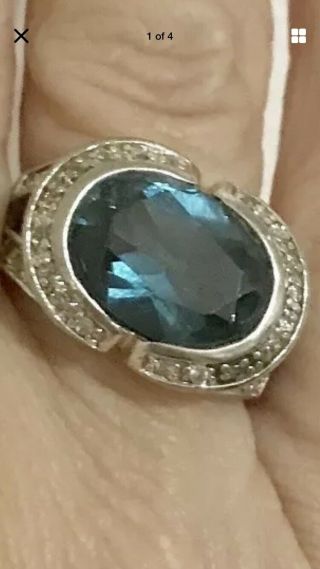 Vintage 925 Sterling Silver Blue Stone Zircon Ring Size 8.  25.