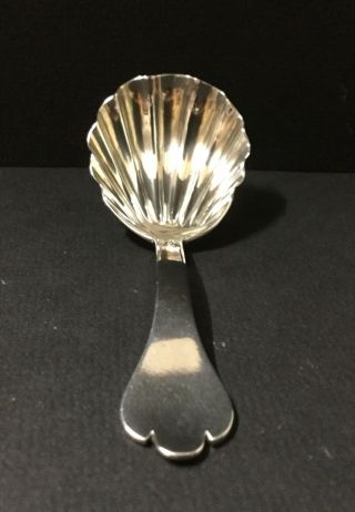 Solid Silver,  Tea Caddy Spoon.  London 1886.  Francis Higgins 5