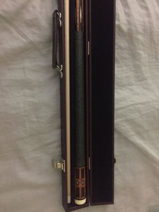 Vintage Limited Edition Joss Cue,