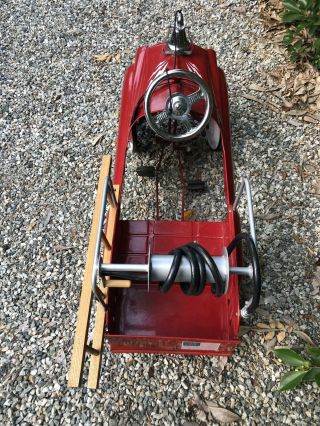 Vintage Jet Flow 287 Fire Engine Pedal Car 5