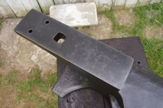 VINTAGE 85lb Knife Maker 