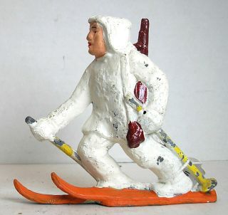Vintage Dimestore Figures - Manoil 99 Finn With Skis (m125)