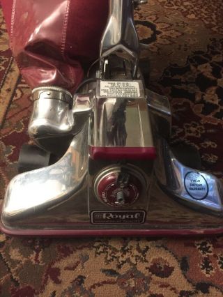Vintage Royal Classic Commercial Quality Vacuum USA 2