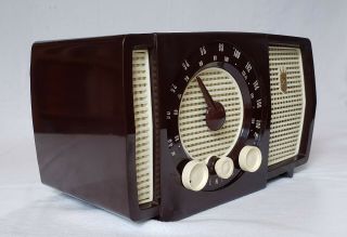 Vintage Zenith Y723R AM/FM Radio (1955) RESTORED TO PERFECTION 10