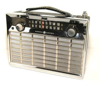 Vintage General Electric P - 865b Am / Fm Transistor Radio -