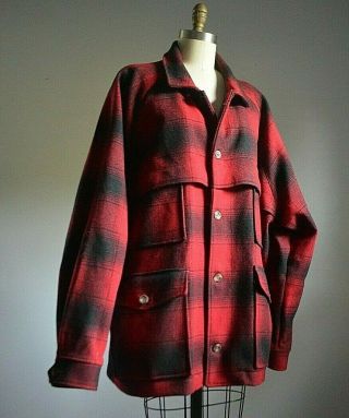 Vtg Pendleton Black & Red Plaid 100 Wool Outdoorsman Hunting Jacket