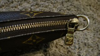 Vintage Louis Vuitton LV Mono Mini Pouch Pochette Wristlet Hand Bag 7