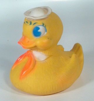 Vintage 5.  25 " Rubber Duck Bath Ducky Squeaky Toy Grow Time Sailor Hat