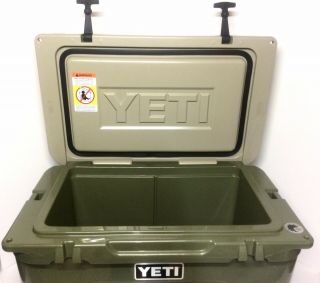 RARE 2015 Yeti Tundra 45 Cooler Camo EXTREMELY Limited Edition NIB 5