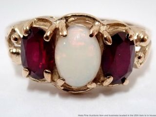 Vintage Solid Yellow Gold Natural Garnet White Opal Cabochon Ladies Ring Sz 5.  5