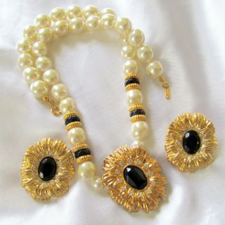 VTG RUNWAY FAUX PEARL/ONYX KJL KENNETH J LANE AVON RHINESTONE NECKLACE EARRINGS 7