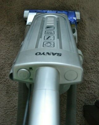 Vintage Sanyo Dirthunter Cyclo - Flow SC - F1201 Upright Vacuum Cleaner 4