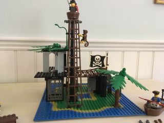 Vintage Lego Pirate System 6270 Forbidden Island and instructions 6