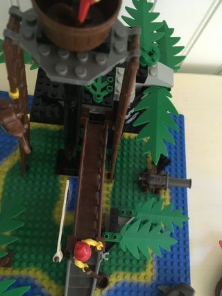 Vintage Lego Pirate System 6270 Forbidden Island and instructions 8