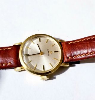 Vintage OMEGA 14K Solid Gold Watch, 4