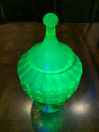 Rare Vintage Vaseline Uranium Green Glass Candy Dish/lid Twisted Optic