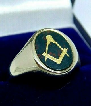 Vintage Solid 9k 9ct Gold Bloodstone British Masonic Ring No 