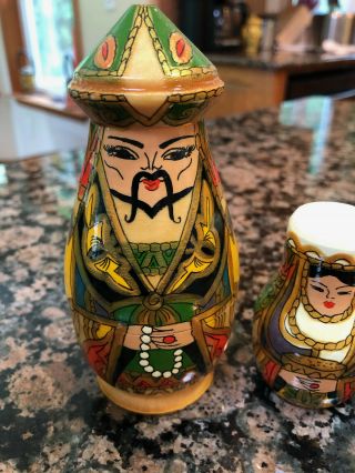 Gorgeous Hand Painted And Signed Russian Nesting Dolls,  Complete Set Of 5