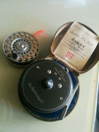 Hardy Featherweight Fly Reel And Case With Extra Spool