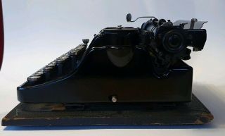 vintage antique portable Mercedes Prima typewriter vgc Z Mehlis.  Prop? 7