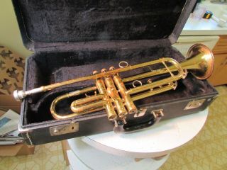 Vintage Selmer Signet Soloist Trumpet W/ Case & Mouth Peice