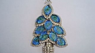 STUNNING Vintage JULIANA D&E Molded Glass Rhinestone CHRISTMAS TREE Pin Brooch 2