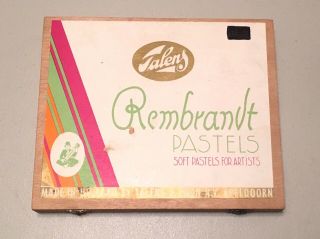 Vintage Rembrandt Soft Pastels For Artists Wooden Box Set 34/36 Barely 2