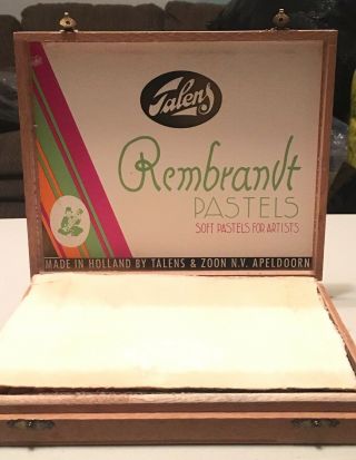 Vintage Rembrandt Soft Pastels For Artists Wooden Box Set 34/36 Barely 4