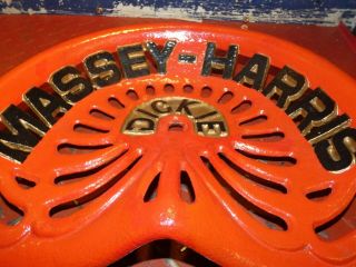 TO CLEAR MASSEY HARRIS VINTAGE CAST IRON TRACTOR IMPLEMENT SEAT 4