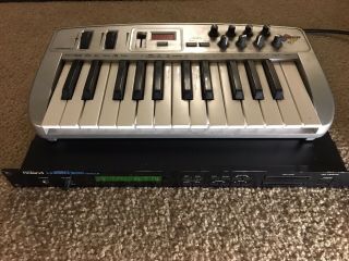 Roland Vintage U - 220 Rackmount Synthesizer Synth With Oxygen 8