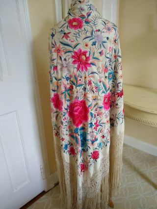 Vintage Edwardian Chinese Silk Embroidered Shawl 4