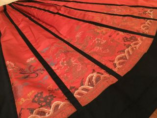 Important Chinese Qing Dynasty Imperial Phoenix Dragon Embroidered Silk Skirt. 9