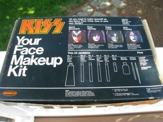 Rare Kiss 1978 Makeup Kit by Remco Kiss your Face 3