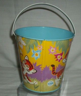 Vintage Ohio Art Child ' s Sand Pail Bucket Playing Tiger Cubs Great Graphics 3