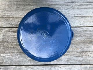 VINTAGE LE CREUSET BLUE 12.  25 