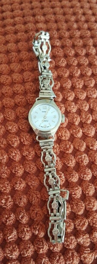 Vintage Ladies 9ct.  Gold Everite Wrist Watch - Lovely.