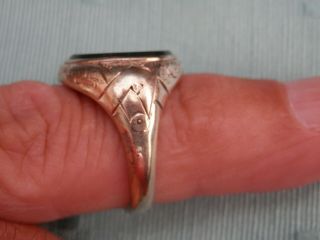 9ct VICTORIAN ROSE GOLD AND BLOOD STONE MEN ' S SIGNET RING CIRCA 1850 2