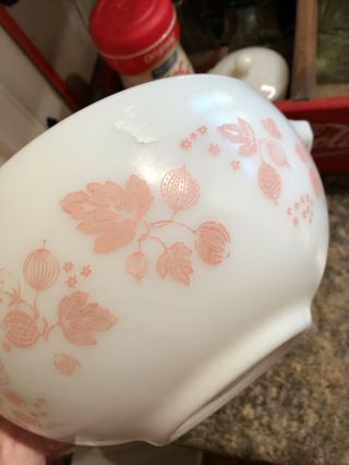 Vintage Pyrex Pink & White Gooseberry Cinderella Mixing Bowls - 444 & 443 3